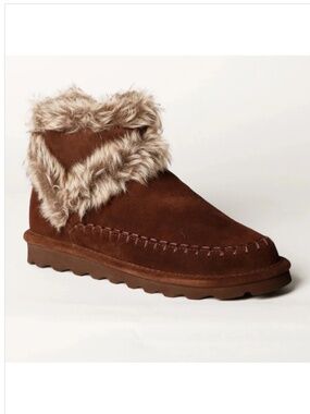 RARE - Bearpaw Genuine Suede Booties